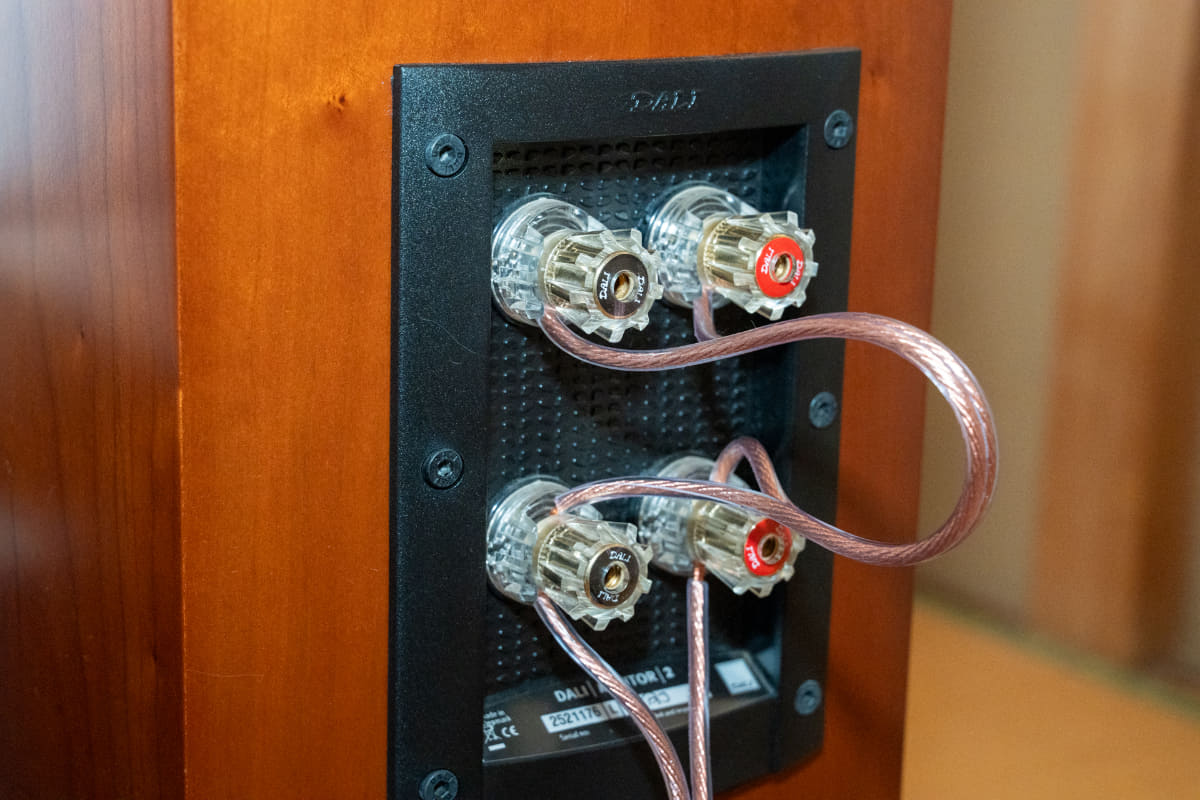 お次は自作ジャンパーケーブルに