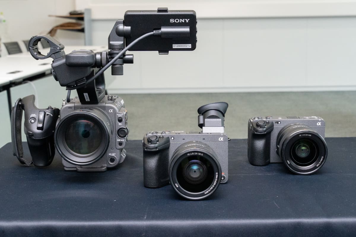 左からFX6、FX2、FX3