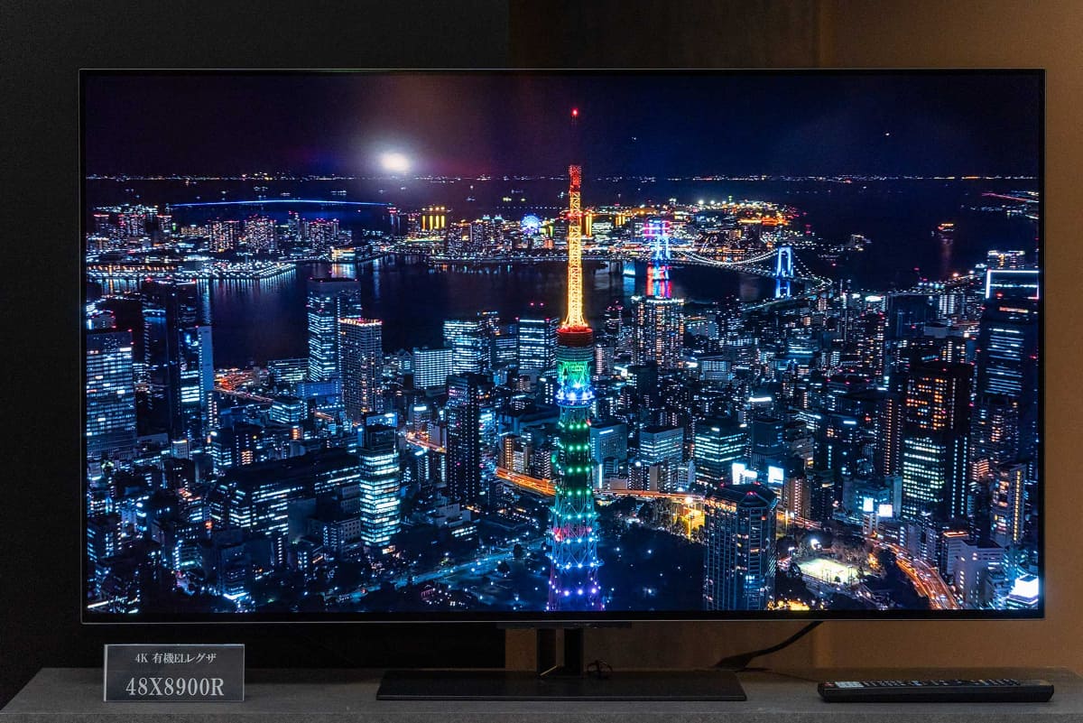 48型「48X8900R」