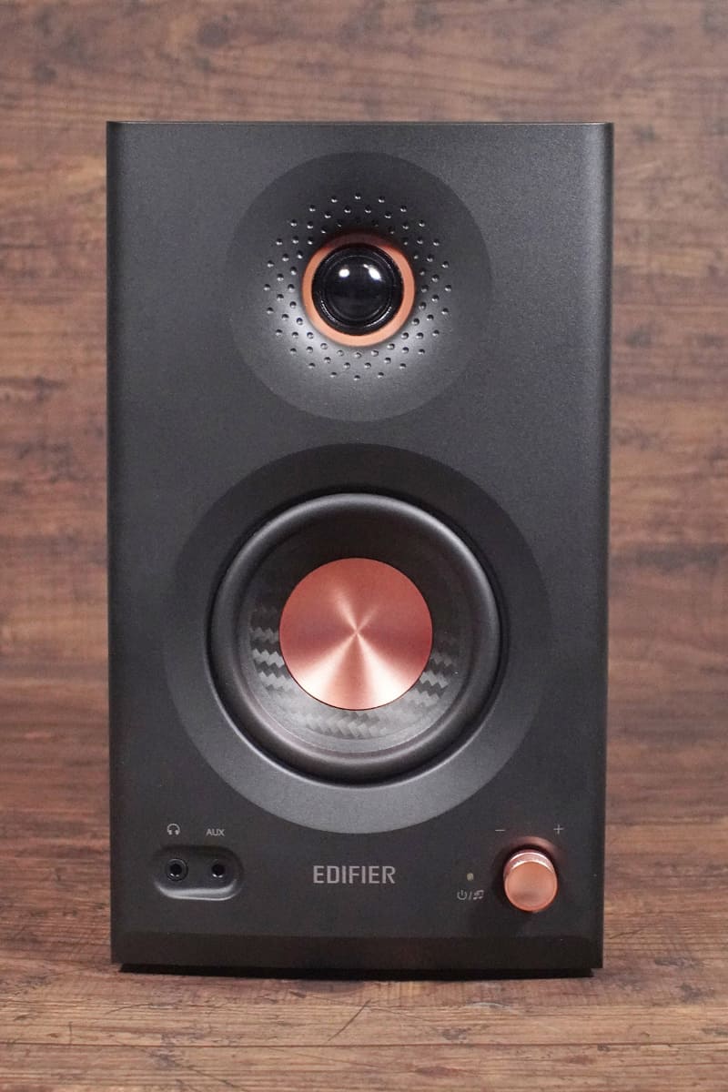 正面からみると2Wayのようだが……