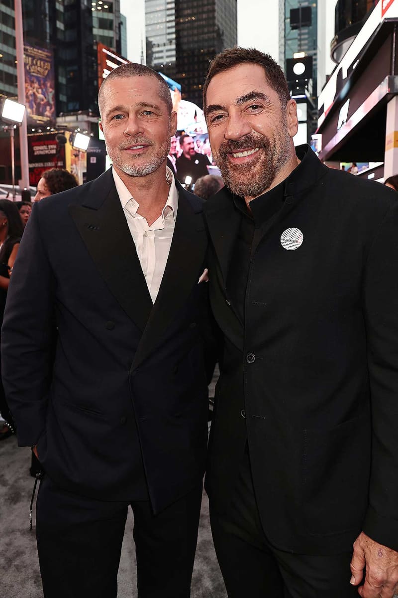 <span class="fnt-70">(C)2025 WARNER BROS. ENT. ALL RIGHTS RESERVED.</span>