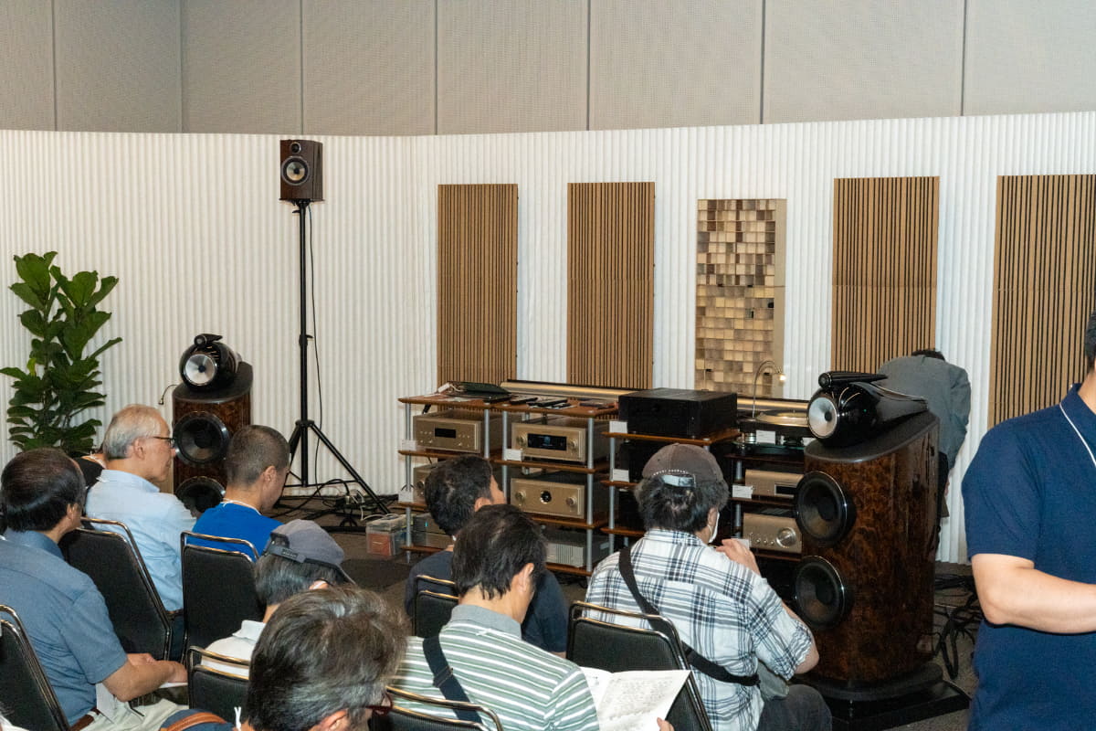 ホロライブ楽曲が流れるデモは22日のみ