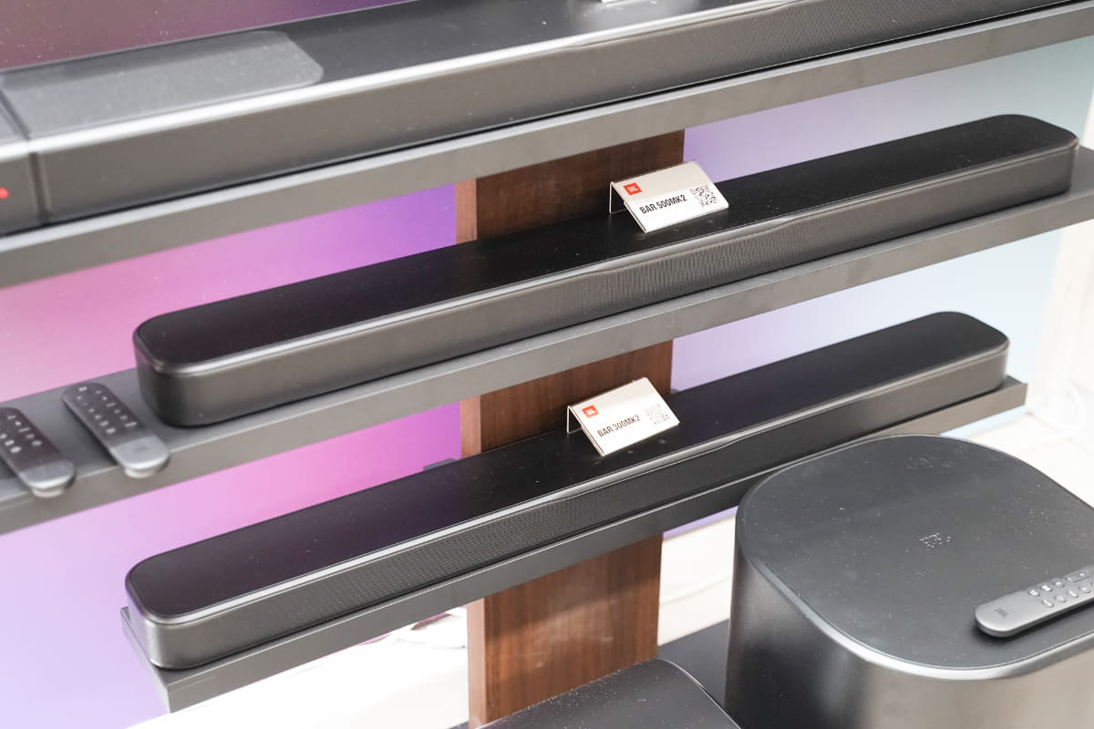 上からBAR 500MK2、BAR 300MK2