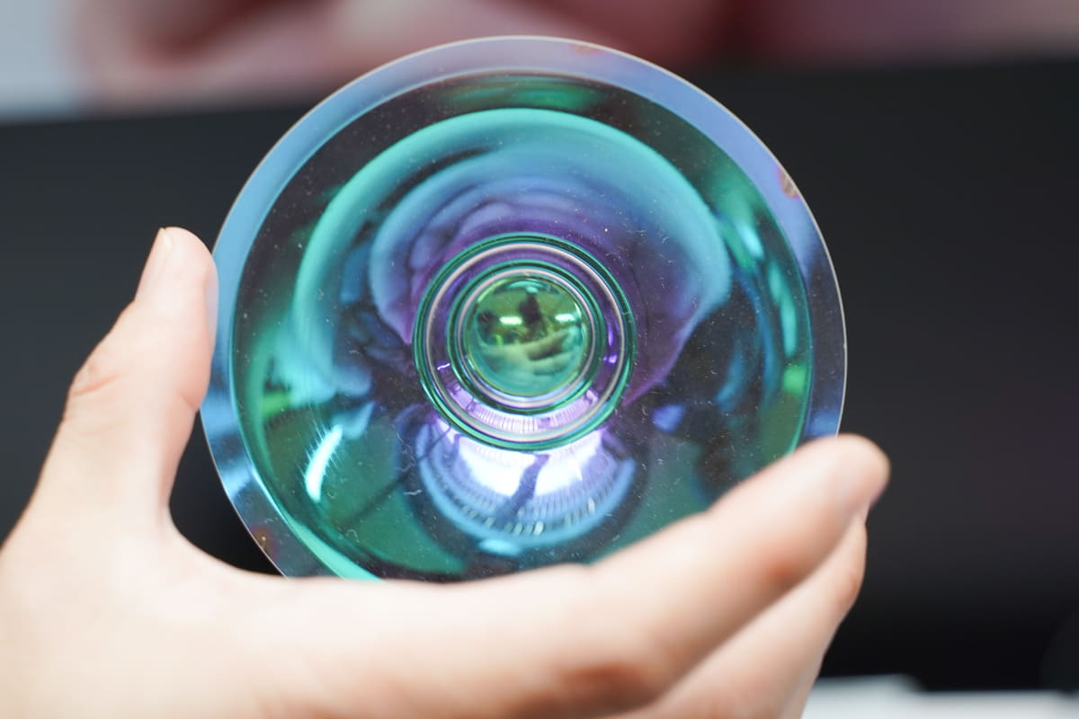 超薄板ガラスを使った振動板