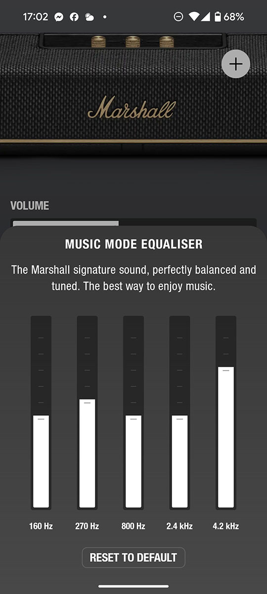 EQ機能はカスタム1つとデフォルトの2つ