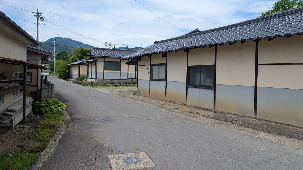 駅のすぐそばにあるところも、あのシーンで使われた場所。そのまま……!