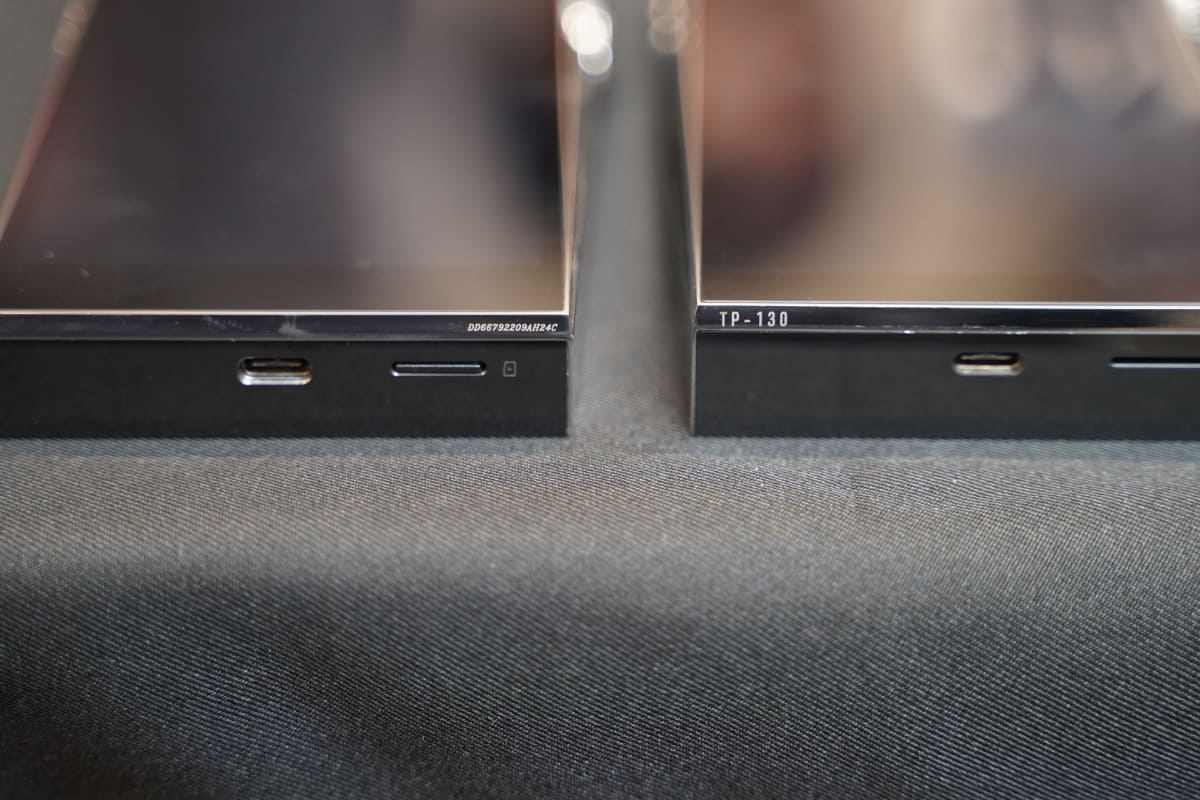 左からSP3000、SP4000