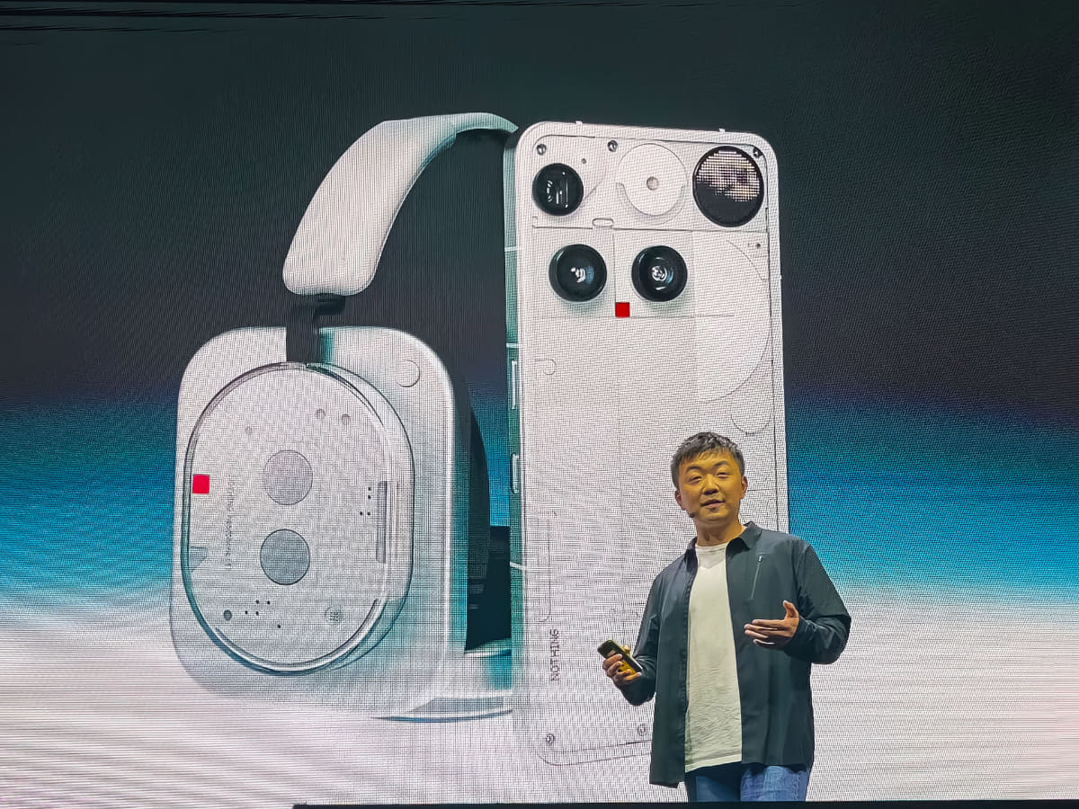 Headphone(1)とPhone(3)を発表する、Nothingのカール・ペイCEO