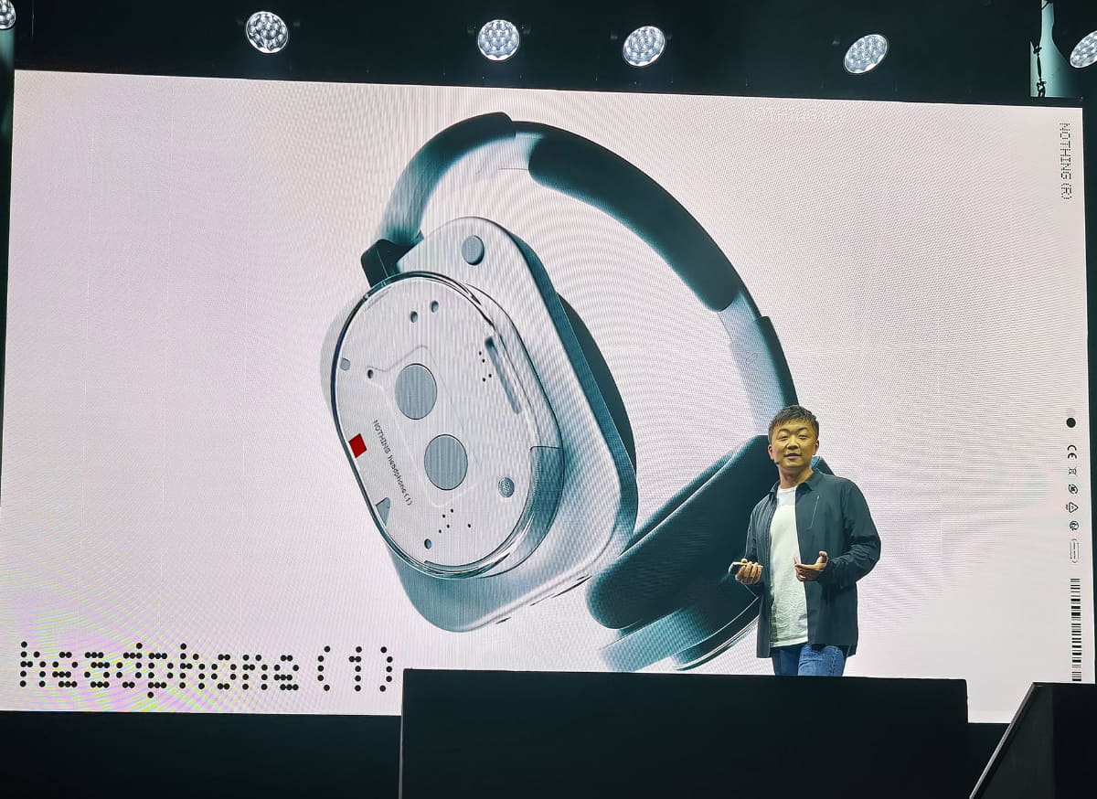 Headphone(1)」を発表する、Nothingのカール・ペイCEO