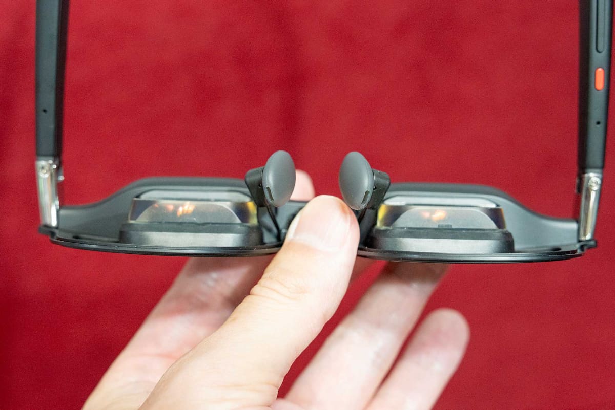 「X Prism」を採用したことでFOVを拡げつつ、小型化を実現