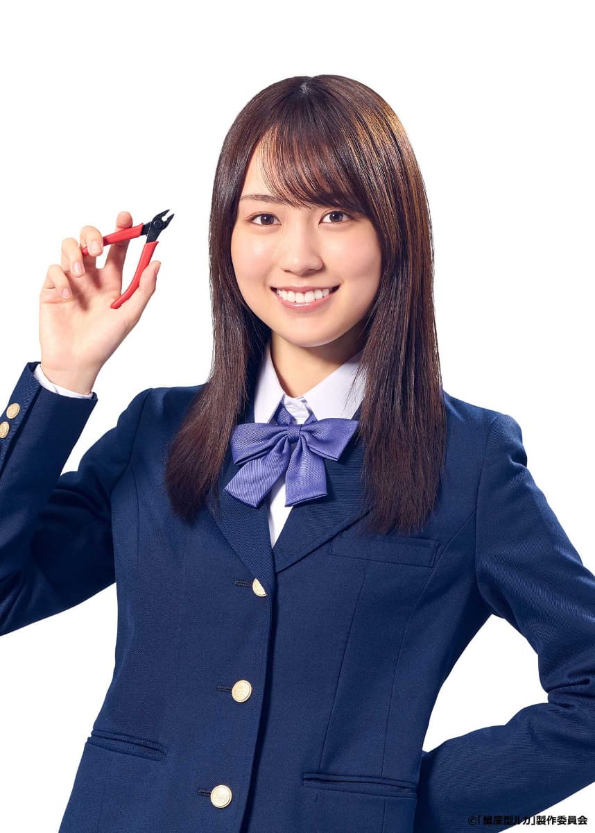 賀喜遥香(乃木坂46)が演じる高嶺瑠夏<br><span class="fnt-70">(C)「量産型ルカ」製作委員会</span>