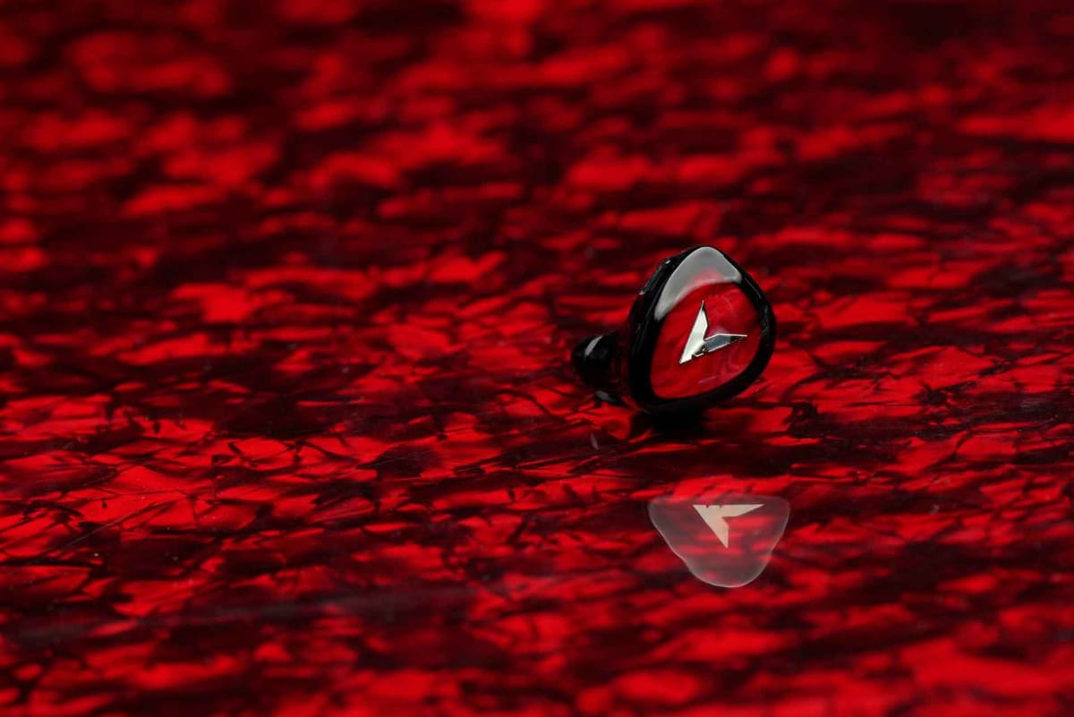 「VAMPIRE(ヴァンパイア)」