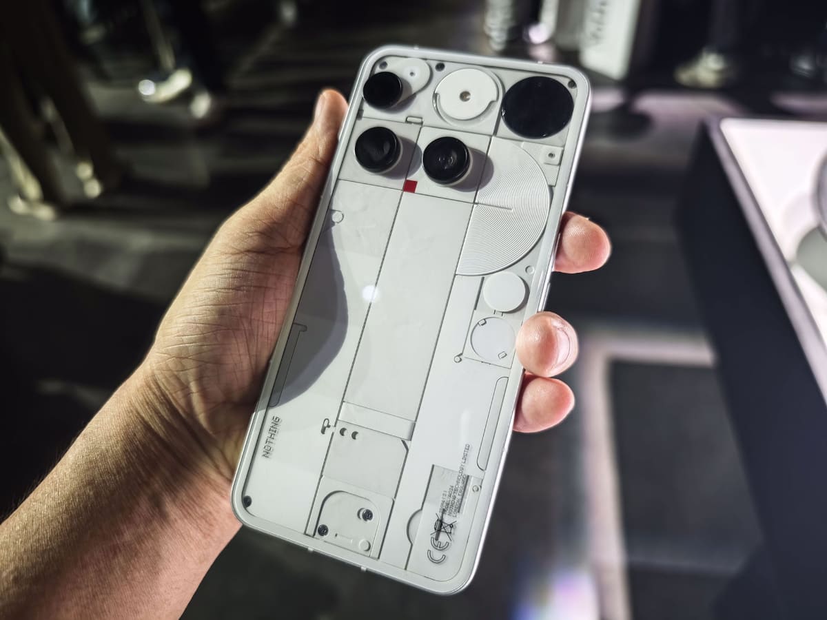 Nothing Phone(3) 。カラーはホワイト