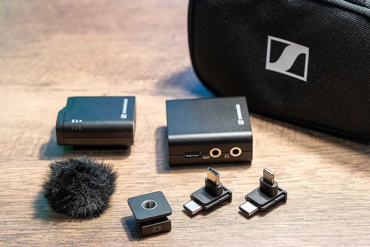 Profile Wireless 1-Channel Setではクリップオンマイク1基とレシーバー1基がセットに。充電バーは付属しない