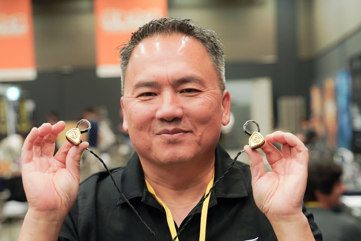 Empire Earsの創設者であるDean Vang氏