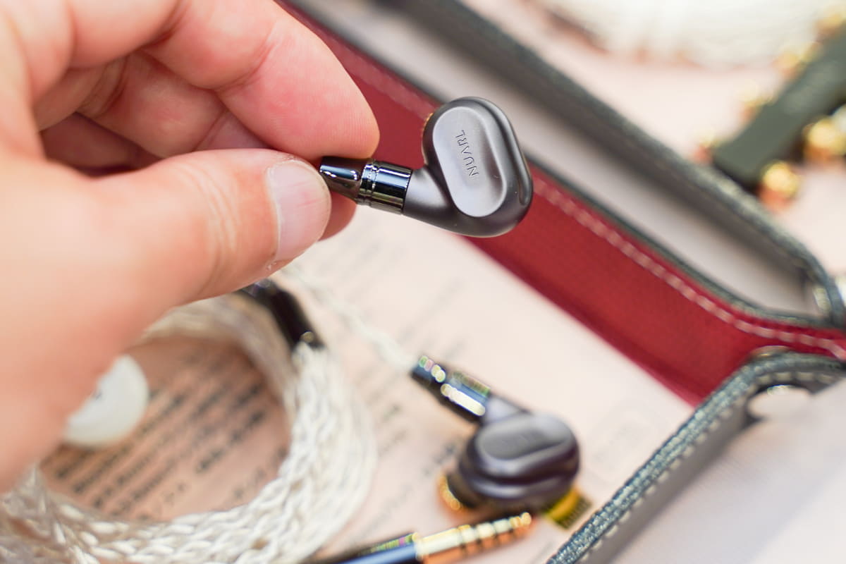 「NUARL NX1 Chapter2 HDSS Hi-Res STEREO EARPHONE」(Chapter2)