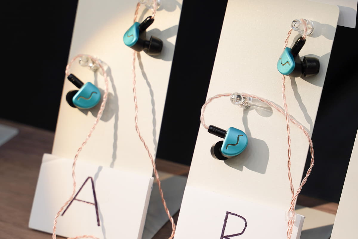 開発中の新作試作機「Nebo」