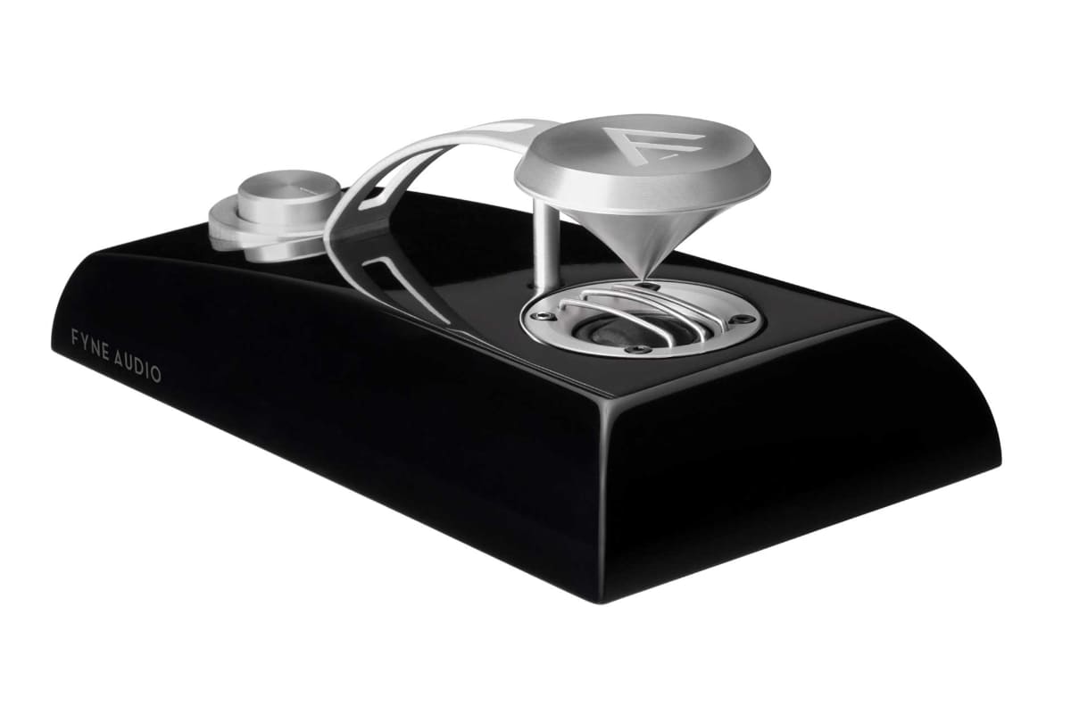 「SuperTrax <Piano Gross Black>」