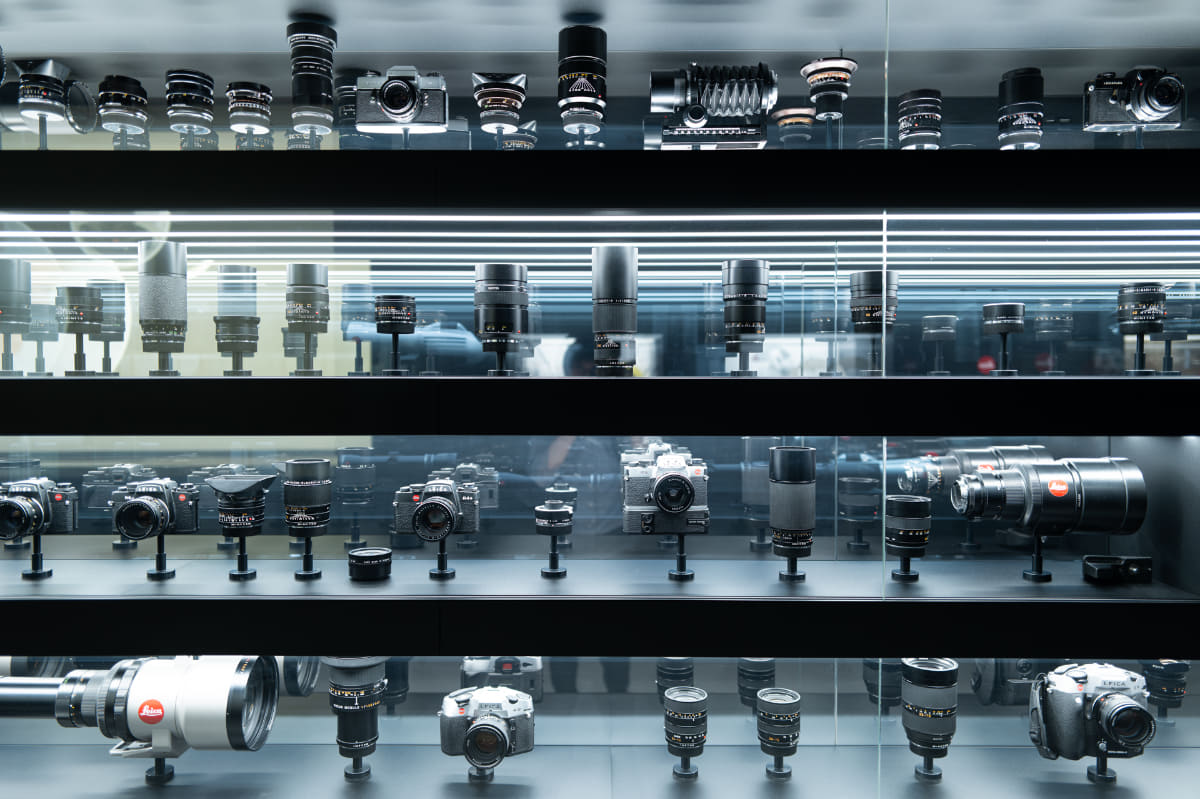 1970年代には日本のミノルタと提携して一眼レフのライカRシステムに注力し、M型ライカを辞めるという判断もあった。