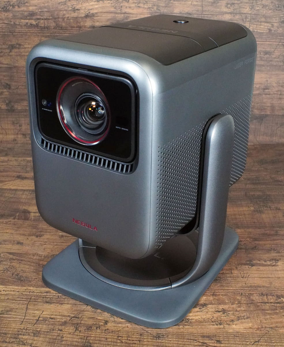 別売ジンバルスタンドに載せた状態