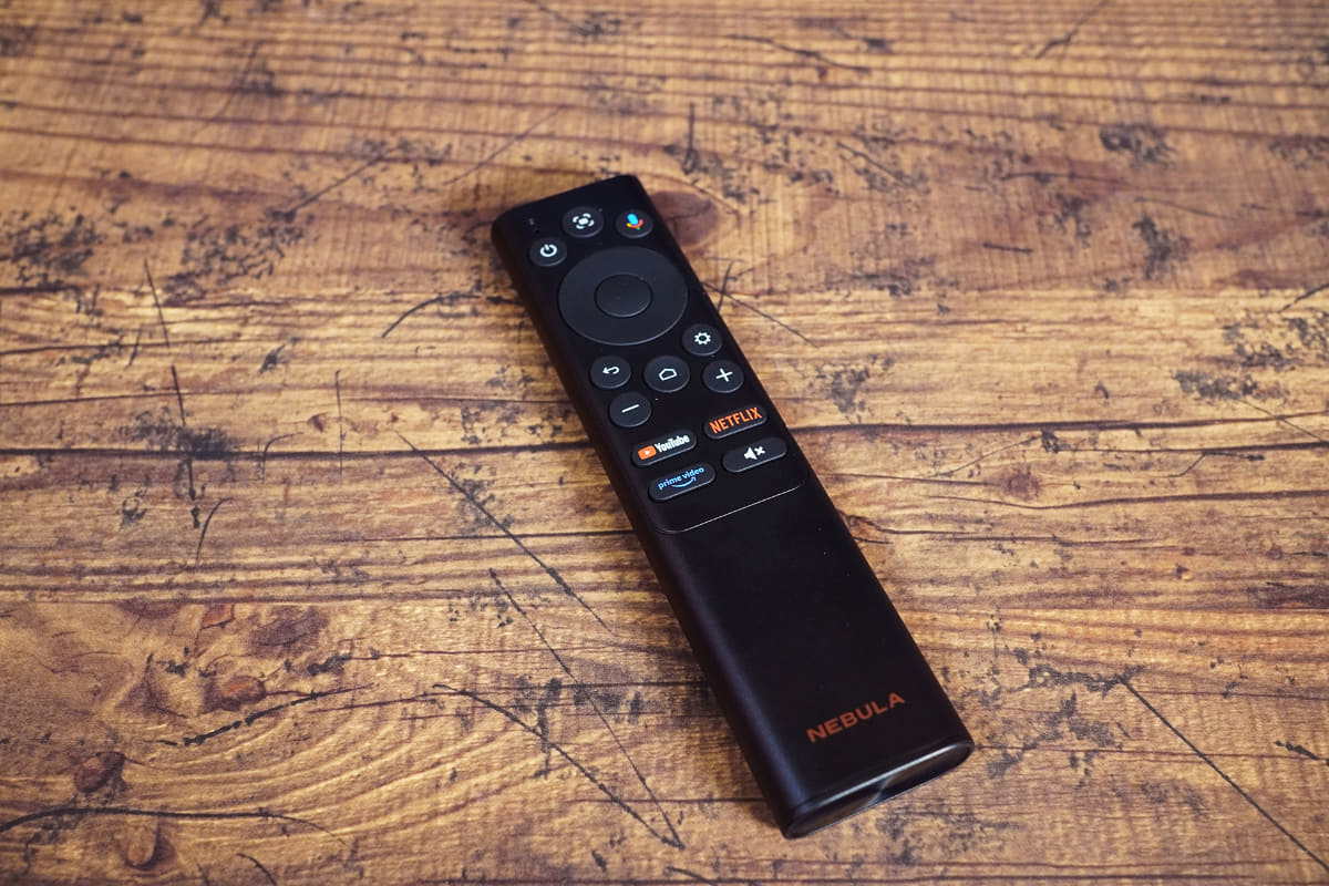 付属のリモコン