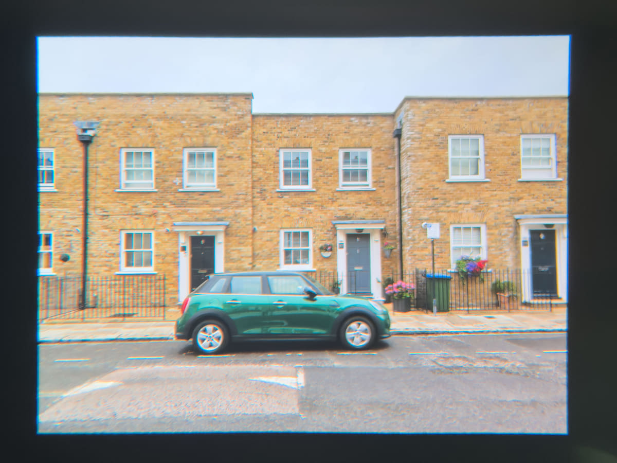 XREAL Oneでの画像。より明るいのがわかる