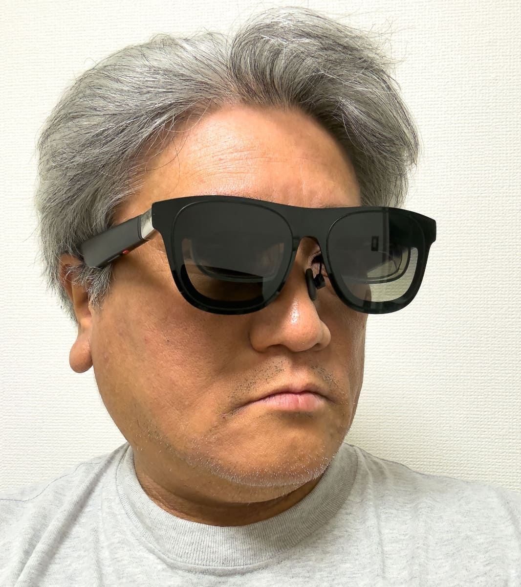 XREAL Oneをかけてみた