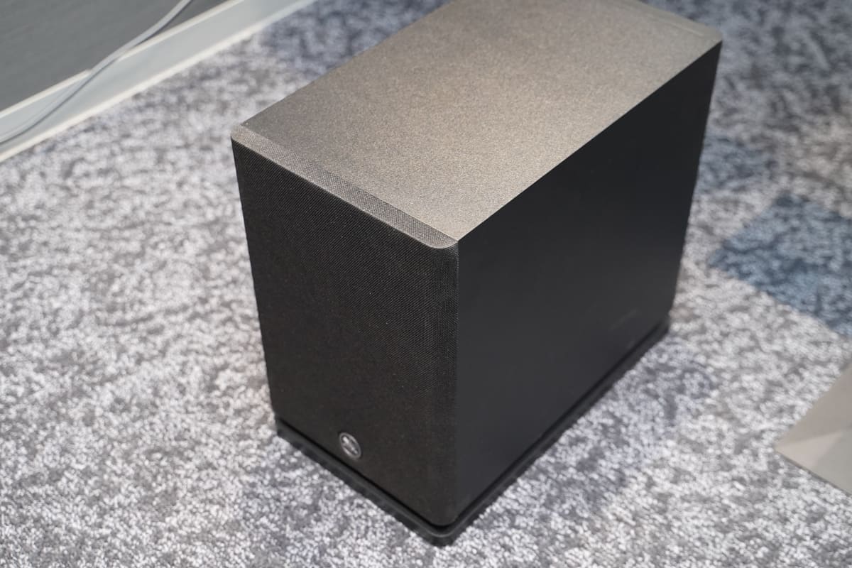 サブウーファー