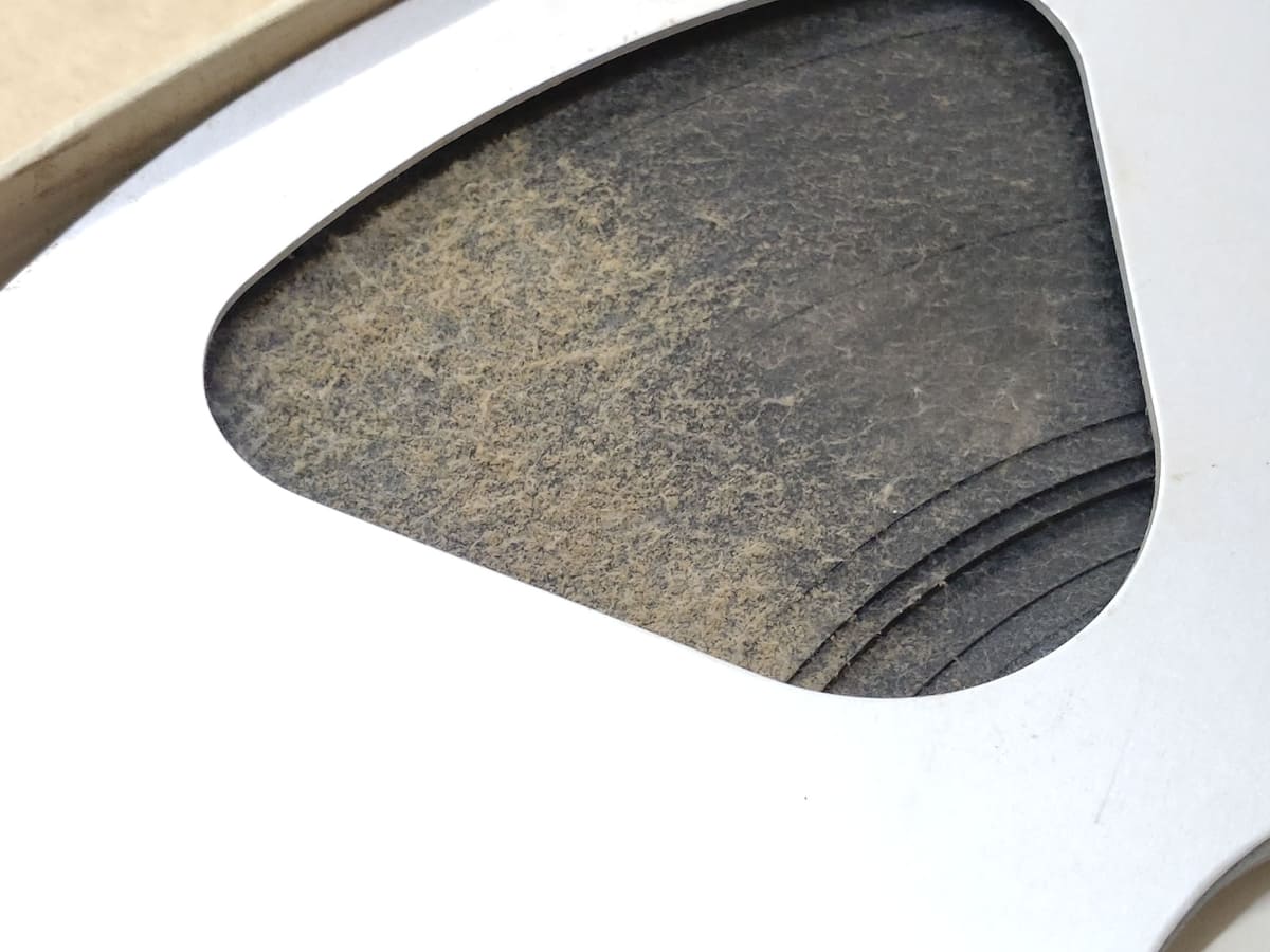 カビの生えてしまったテープの依頼もある