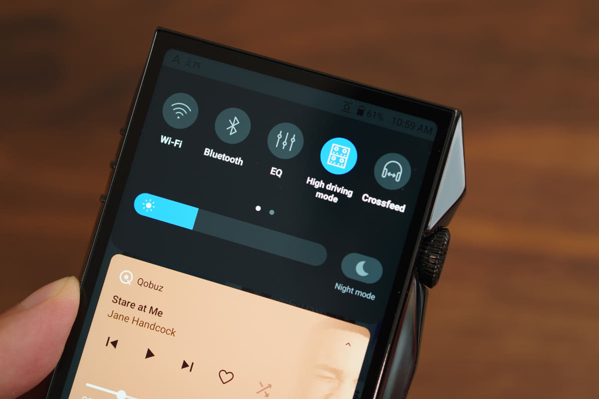 High Driving Modeは設定画面だけでなく、クイックメニューからも切り替えられる