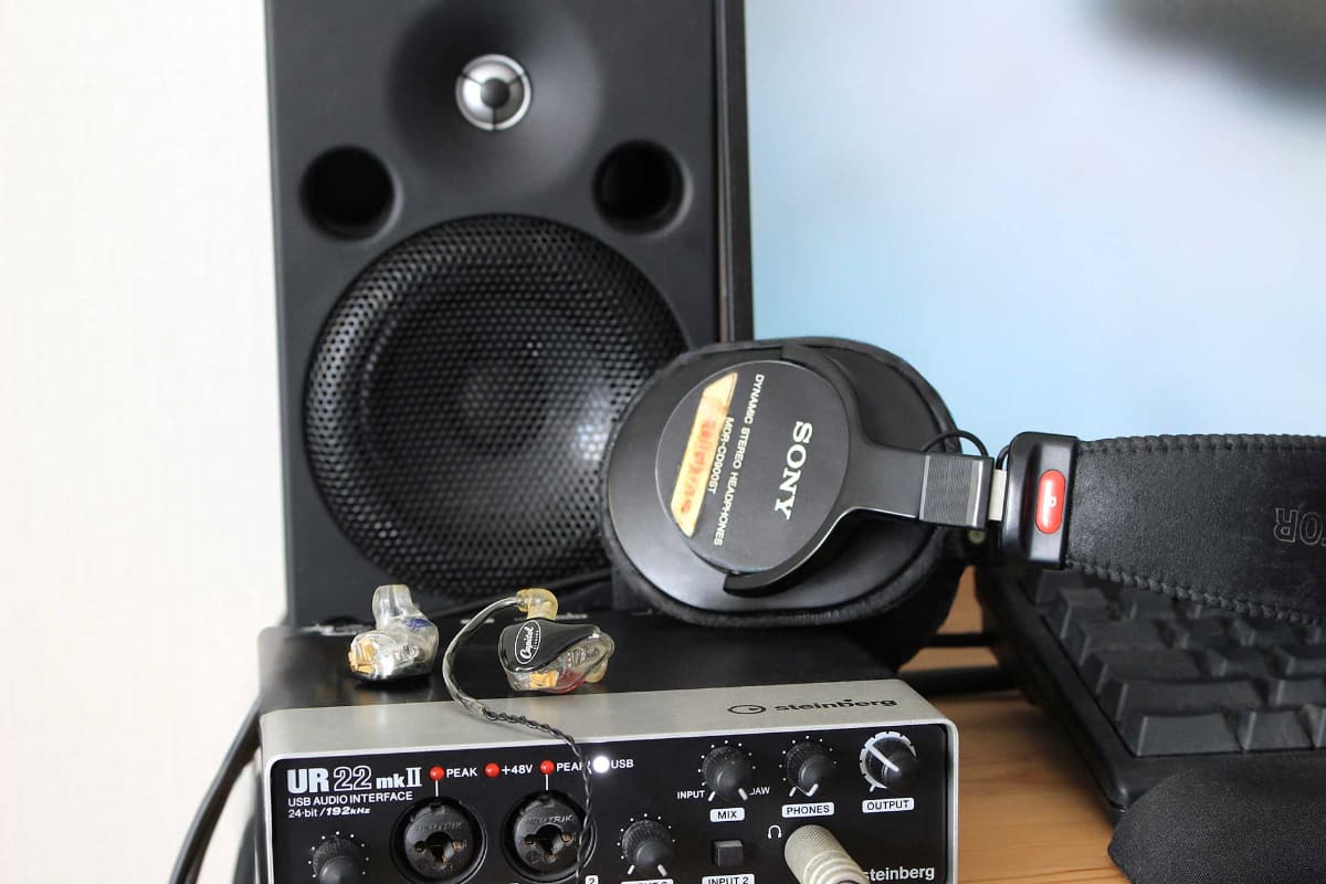 筆者宅のMDR-CD900ST