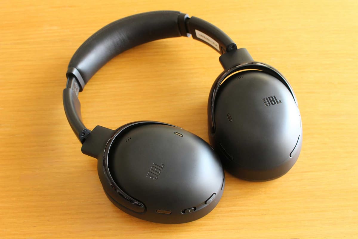 JBL「TOUR ONE M3」