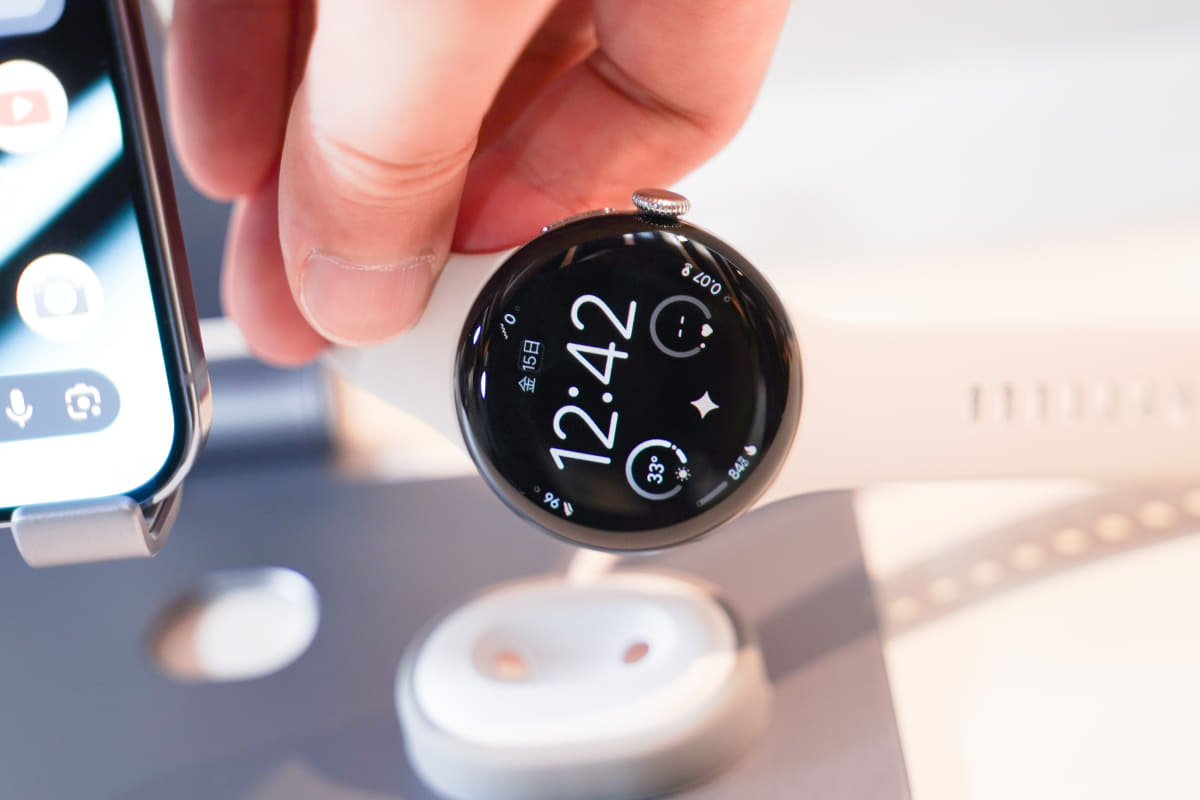 設置すると、表示が自動で横向きに