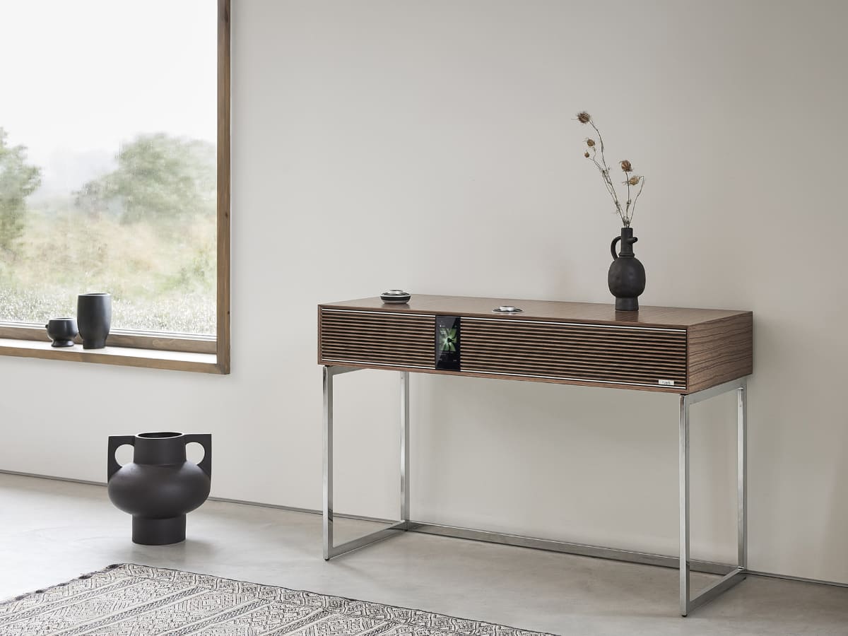 R810 High Fidelity Radiogram