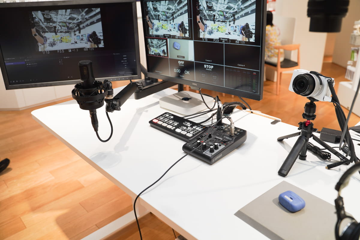 リニューアル前の動画編集コーナー。機材は揃っていたが、あまり効果的な提案ができていなかった