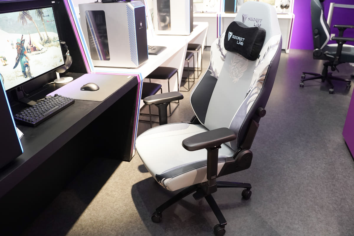 Secretlabのチェアを体験できるのも特徴