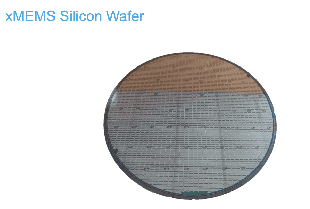 MEMSを切り出すウエハー<Br><span class="fnt-70">資料提供：xMEMS Labs Inc</span>