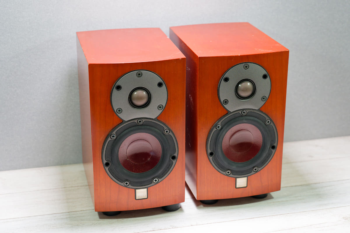 15年モノのDALI MENTOR MENUET