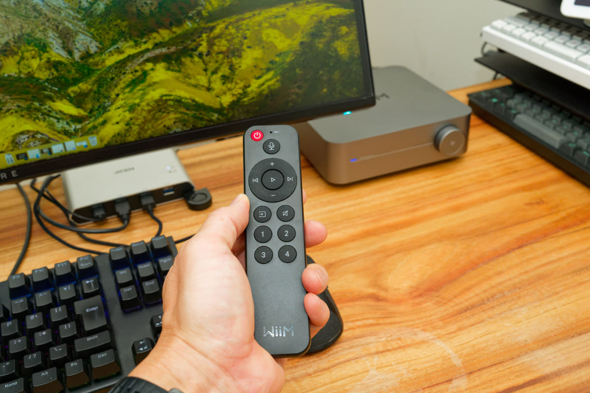 リモコンもあるので離れたところに置いてもいい