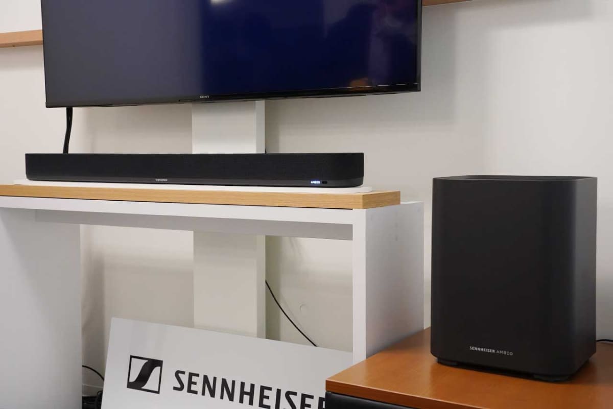 AMBEO Soundbar PlusとAMBEO Sub