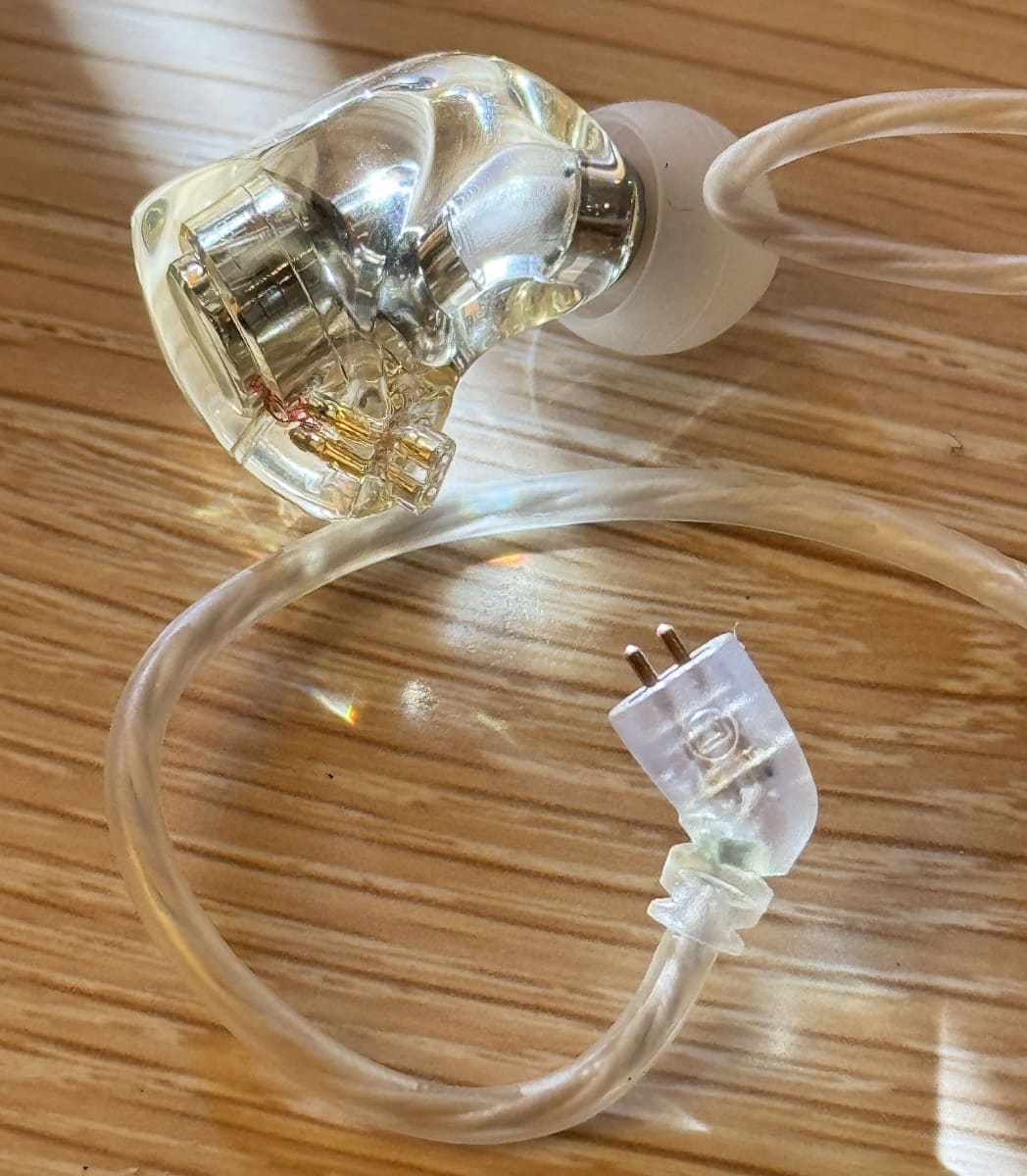 Dita Audio「Project M」は2ピン端子