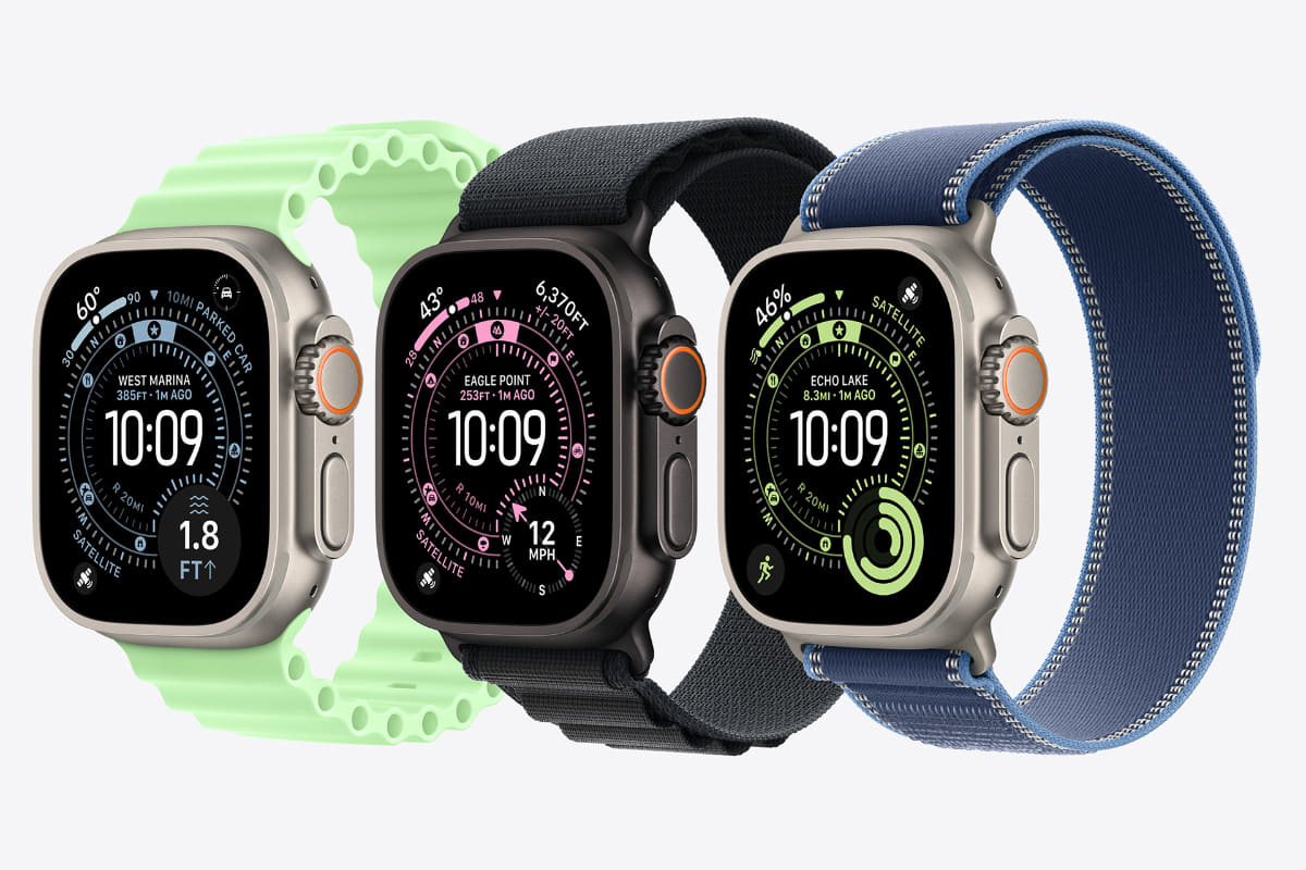 Apple Watch Ultra 3。新しいバンドコレクションには、縁に反射糸を使用したトレイル ループや、オーシャン バンドとアルパイン ループの新色が含まれている