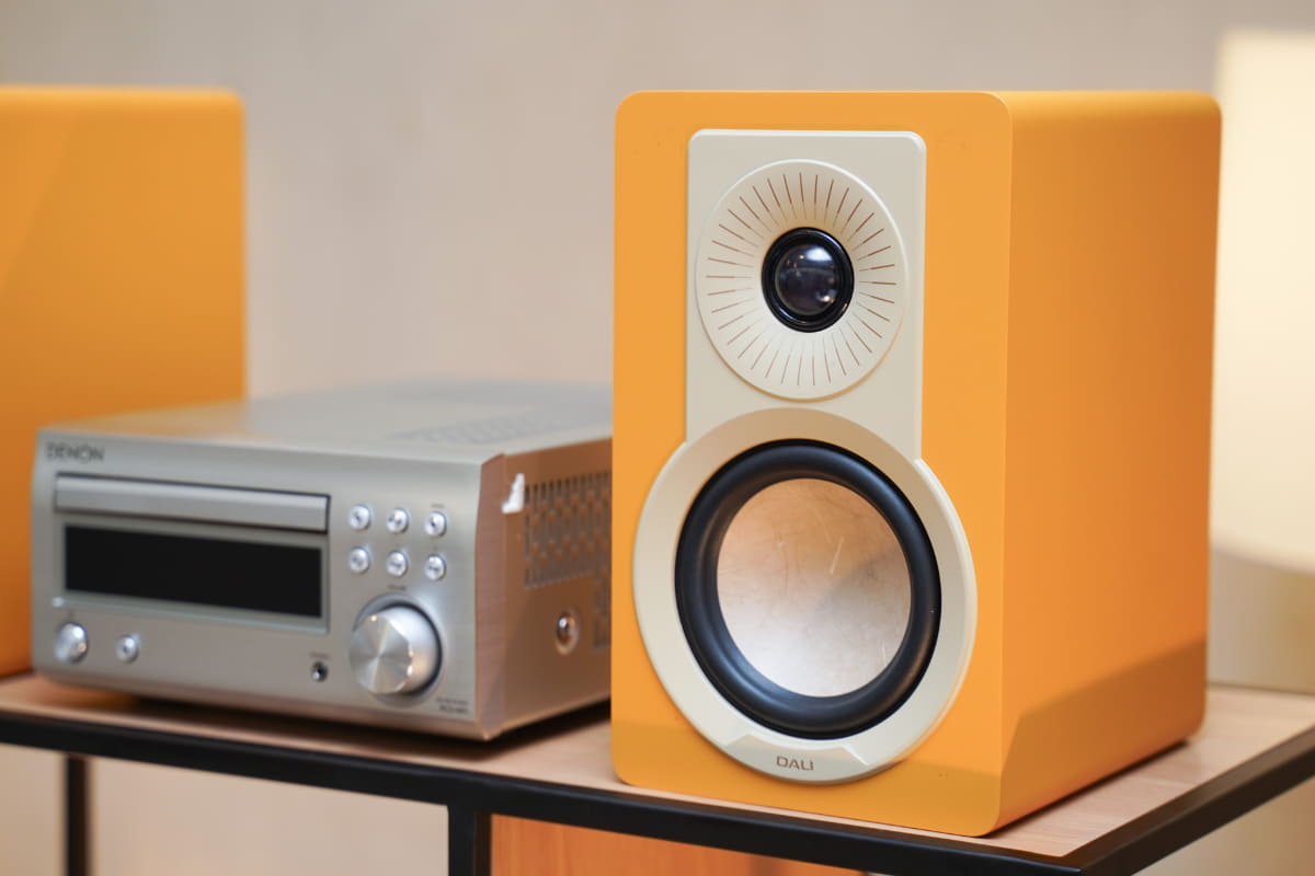 KUPID、ゴールデン・イエロー