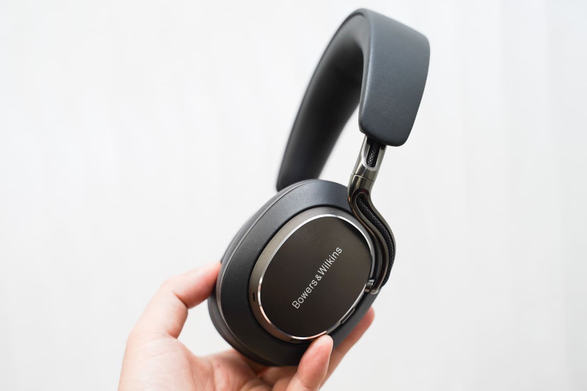 Onyx Black