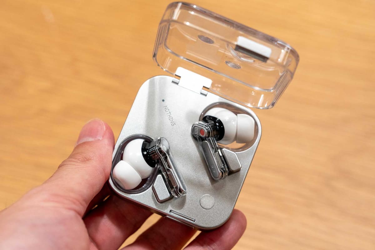 「Ear (3)」ホワイト