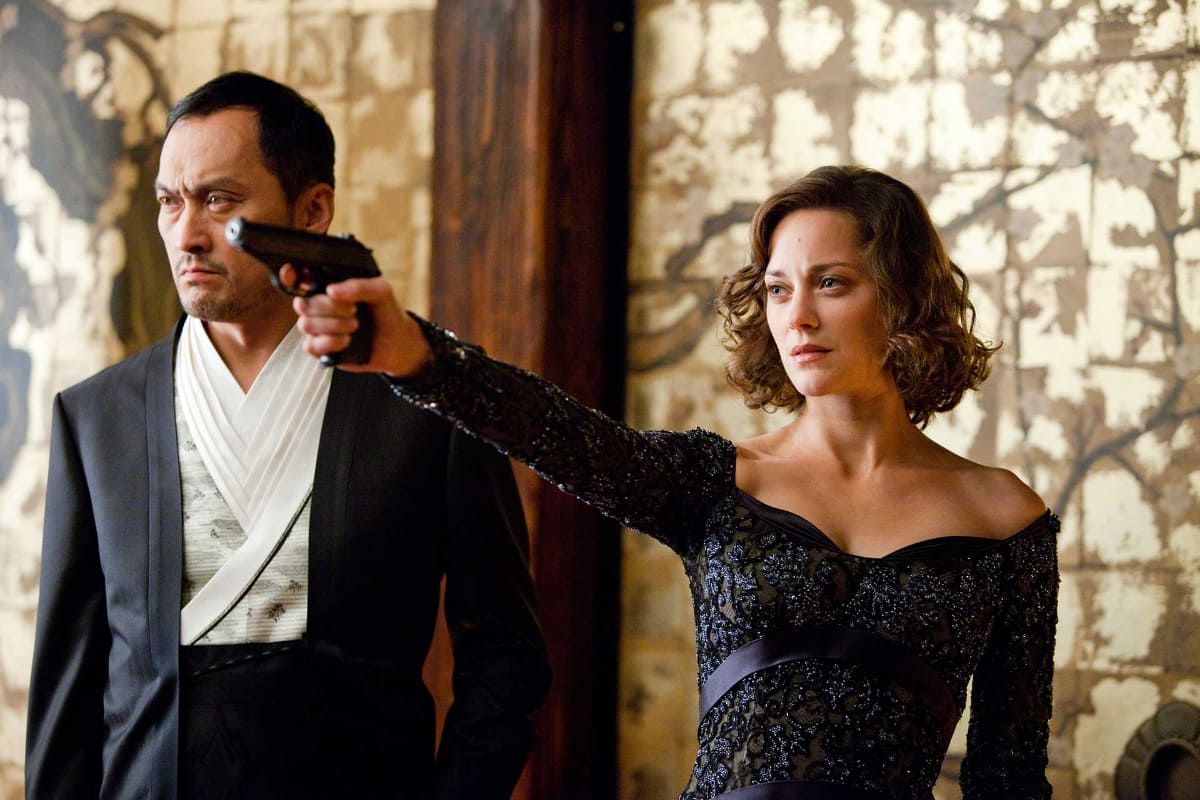 <span class="fnt-70">(C)2010 LEGENDARY PICTURES FUNDING, LLC, WARNER BROS. ENTERTAINMENT INC. ALL RIGHTS RESERVED.</span>