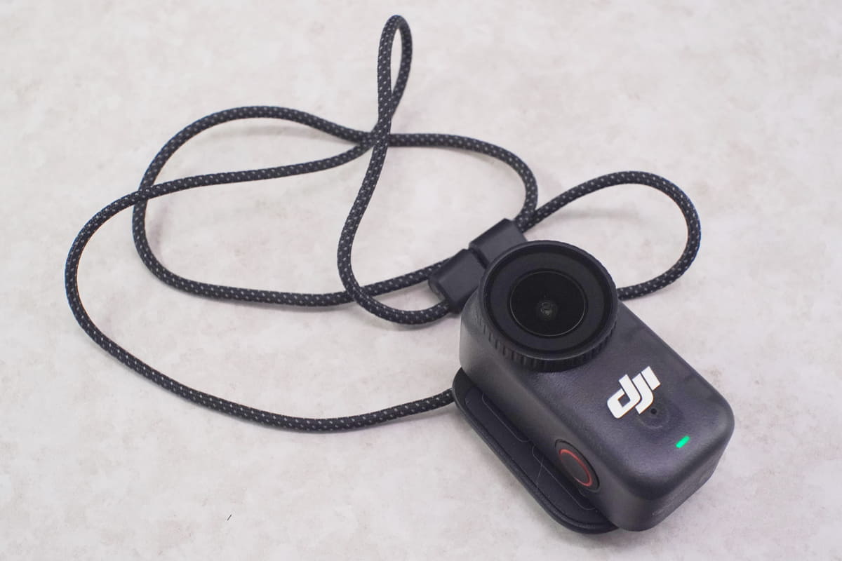 首からぶら下げるタイプのMagnetic Lanyard