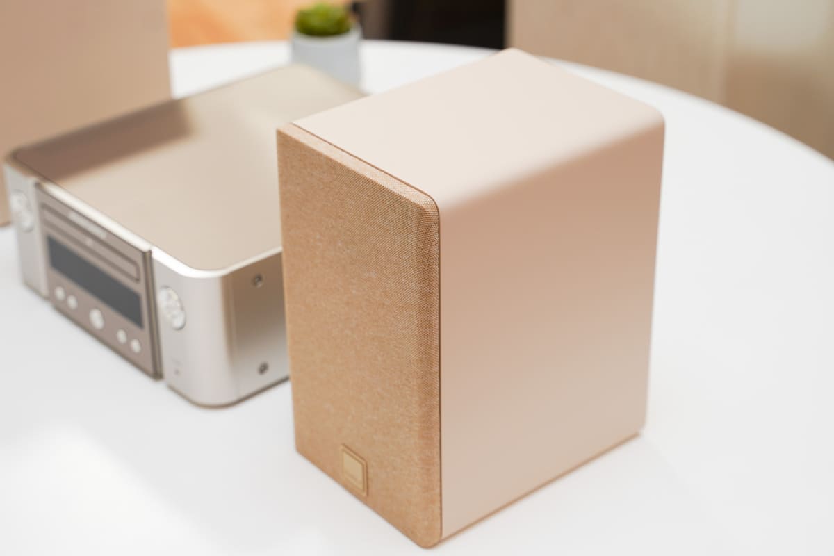 キャラメル・ホワイト