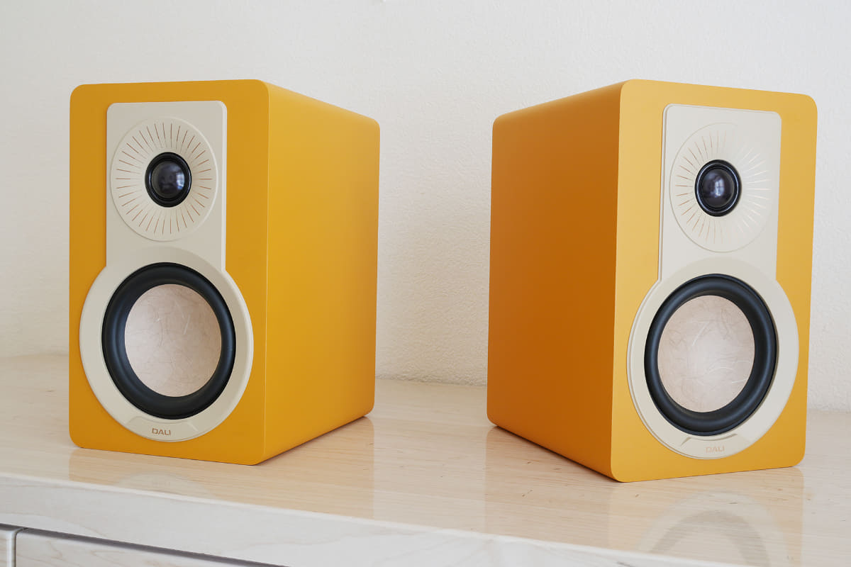 ゴールデン・イエロー