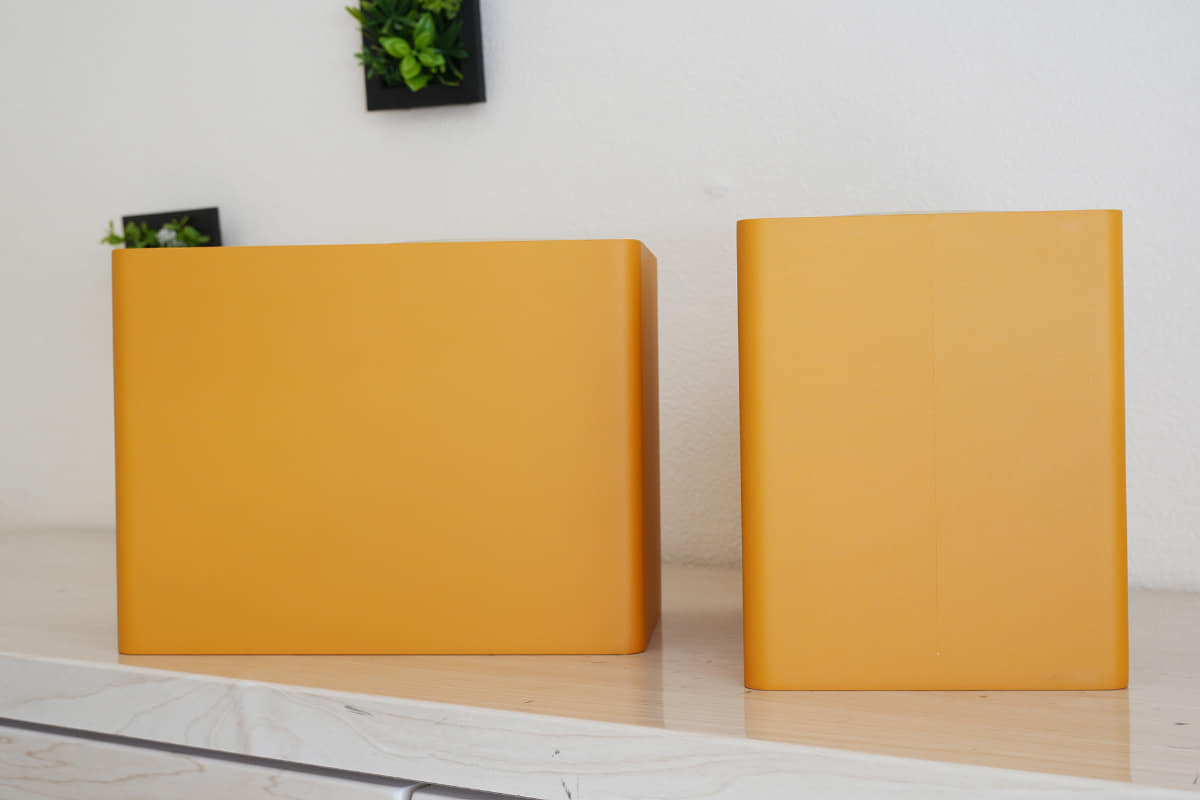 外からではネジも見えない